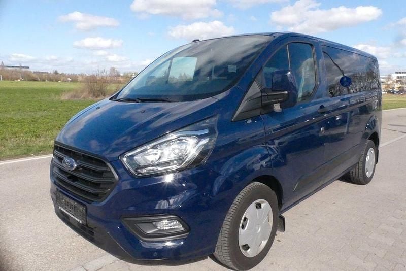 Gebraucht Ford Transit Trend 131 PS (96 kW) 2023 Blau Kombi