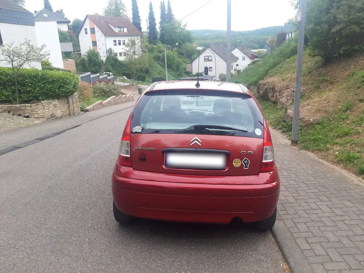 Gebraucht Citroën C3 73 PS (53 kW) 2009 Rot Kleinwagen