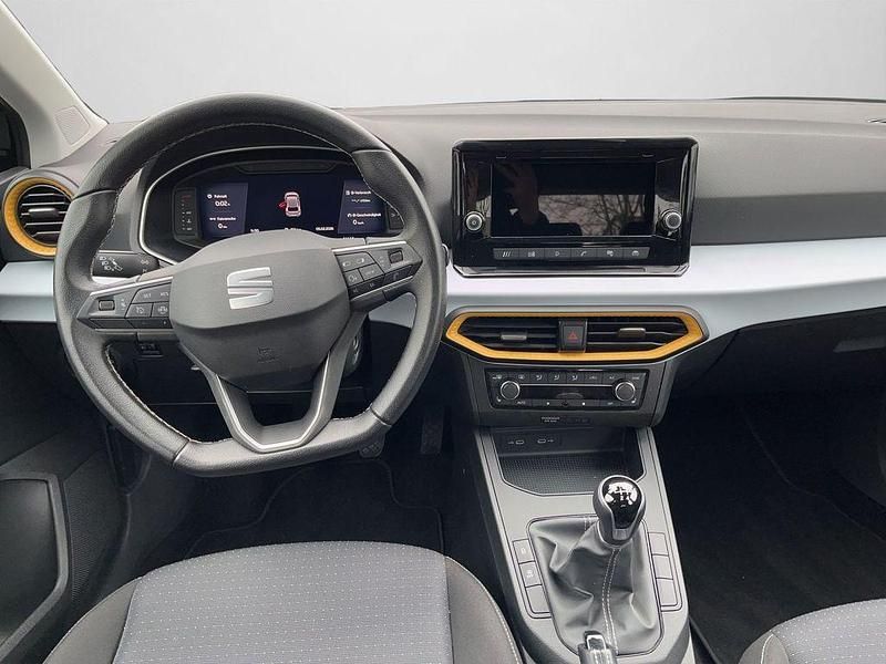 Gebraucht Seat Ibiza Style 116 PS (85 kW) 2024 Midnight schwarz metallic (metallic) Limousine