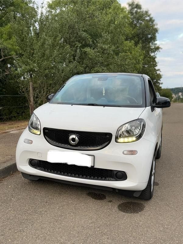 Gebraucht Smart ForTwo Coupé Passion 71 PS (52 kW) 2015 Weiß Coupé