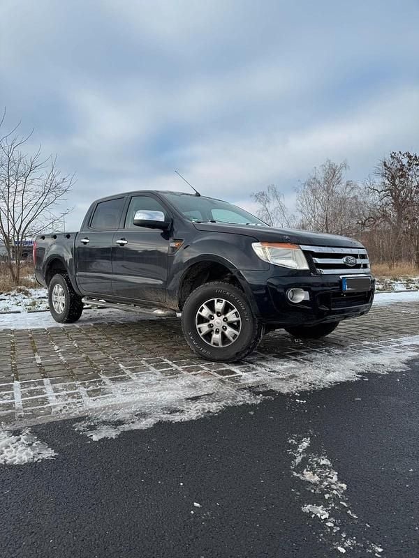 Gebraucht Ford Ranger XLT 150 PS (110 kW) 2012 Schwarz Pickup