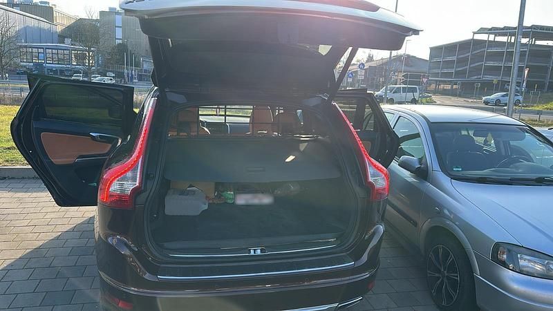 Używany Volvo XC60 215 KM (158 kW) 2013 Brązowy SUV