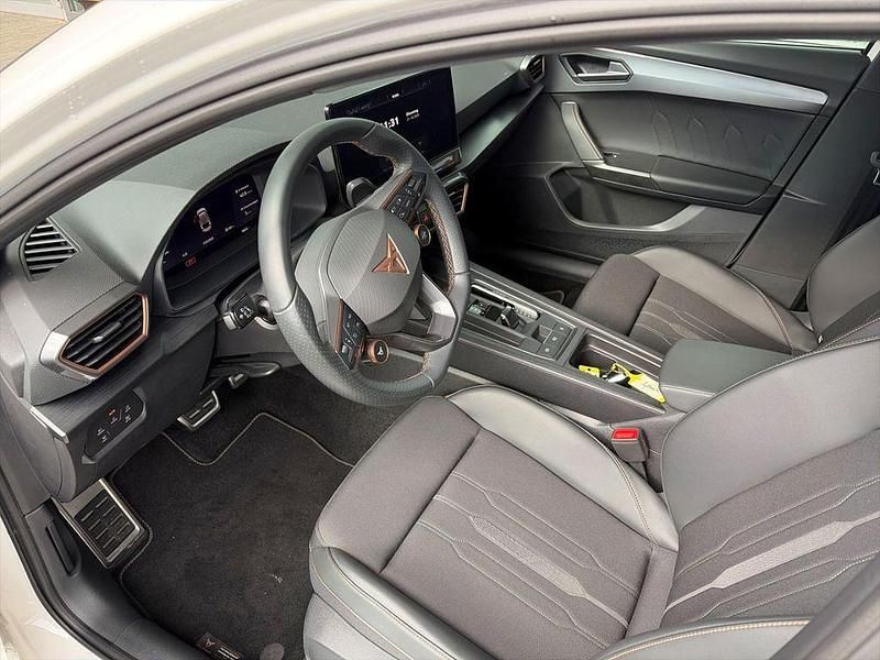 Gebraucht Cupra Leon VZ 310 PS (228 kW) 2024 Weiß Limousine