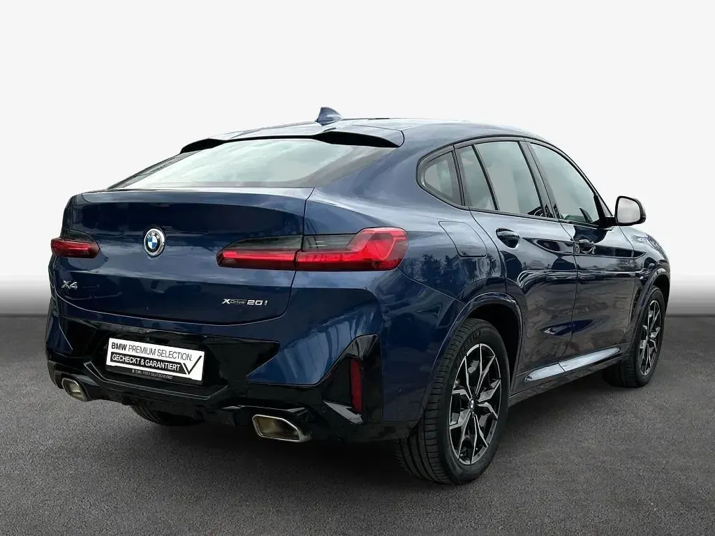 Gebraucht BMW X4 M Sport 184 PS (135 kW) 2022 Blau SUV