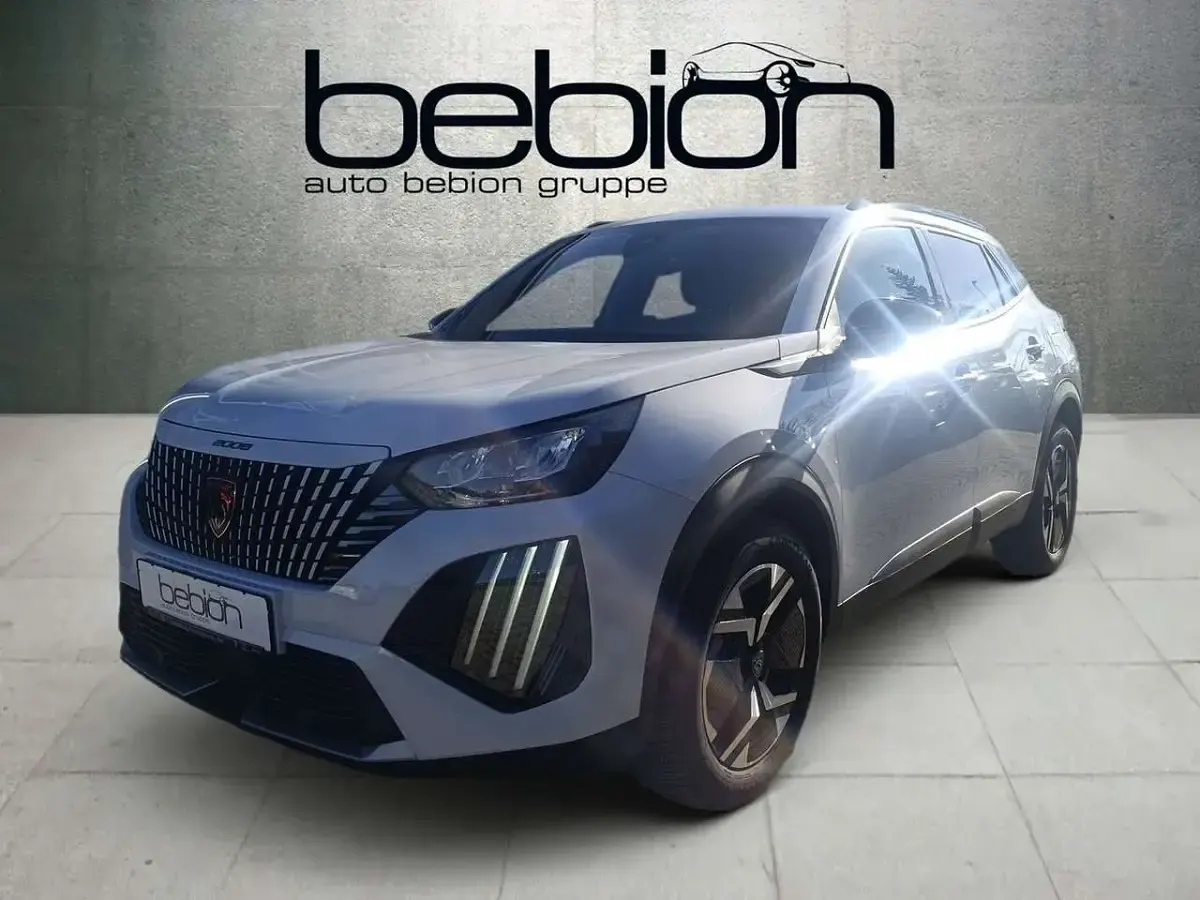Gebraucht Peugeot 2008 Allure 101 PS (74 kW) 2023 SUV