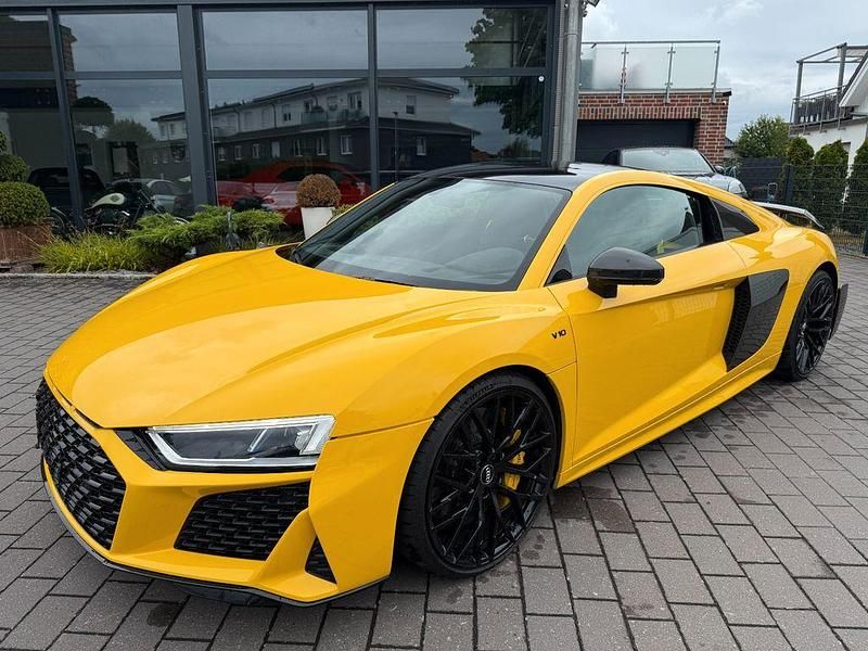 Gebraucht Audi R8 Coupé Ambiente 610 PS (448 kW) 2015 Gelb Coupé