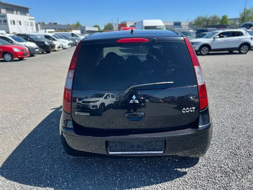 Gebraucht Mitsubishi Colt Motion 95 PS (69 kW) 2008 Schwarz Limousine