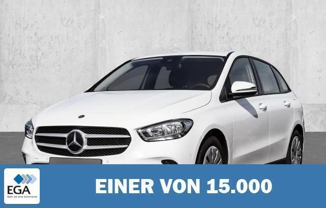 Weiß Gebraucht 2021 Mercedes B180 Van / Kleinbus | 27.190 € (Etwas zu teuer) - Bild 1/4