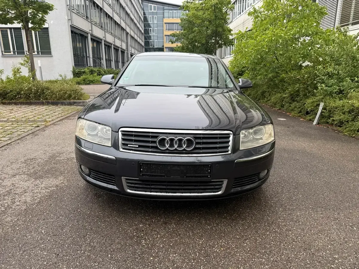 Gebraucht Audi A8 Comfort 280 PS (205 kW) 2003 Grau Limousine