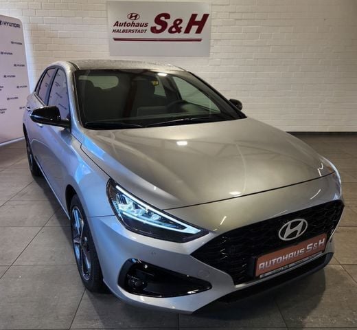 Silber Neu 2024 Hyundai i30 Advantage Limousine | 23.550 € (Fairer Preis) - Bild 1/4