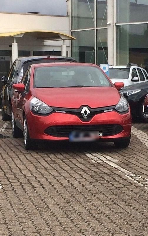 Gebraucht Renault Clio IV Experience 73 PS (53 kW) 2014 Rot Kleinwagen