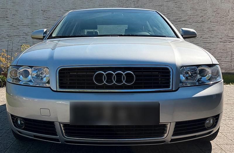 Gebraucht Audi A4 130 PS (95 kW) 2003 Limousine