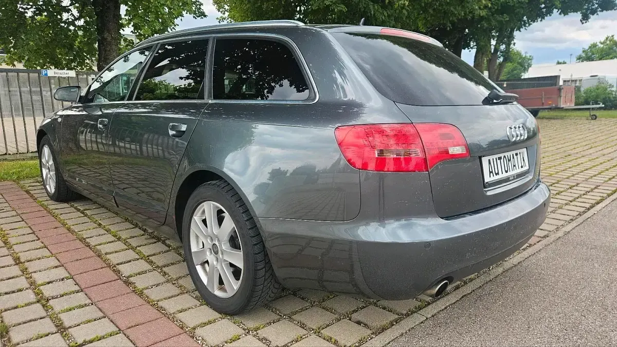 Gebraucht Audi A6 209 PS (153 kW) 2007 Grau Kombi