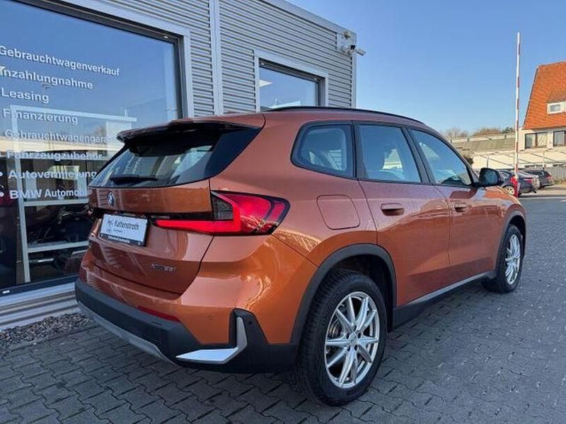 Gebraucht BMW X1 Shadowline 204 PS (150 kW) 2023 Orange SUV