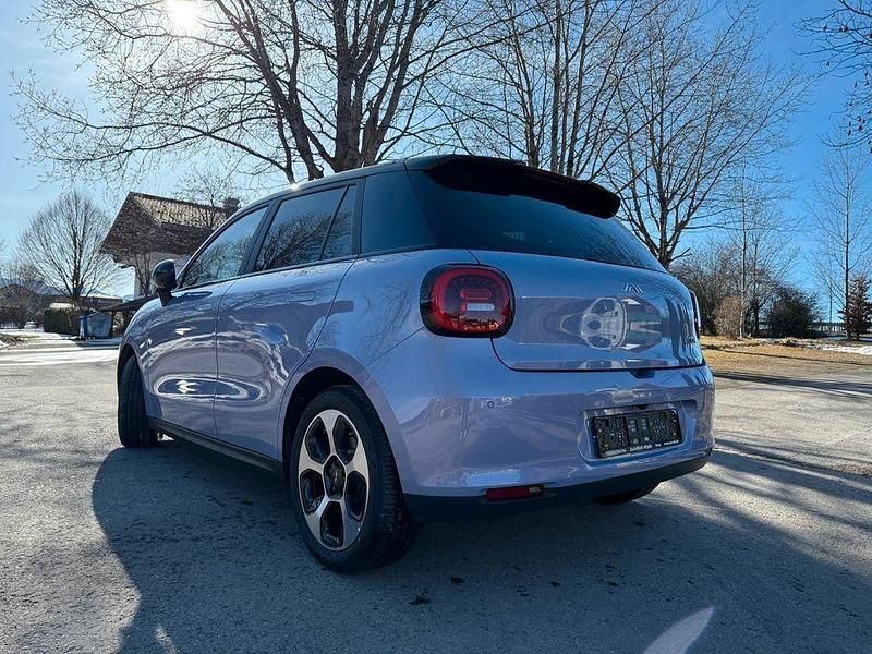 Neu JAC E30X 100 kW (136 PS) 2026 Violett Kleinwagen