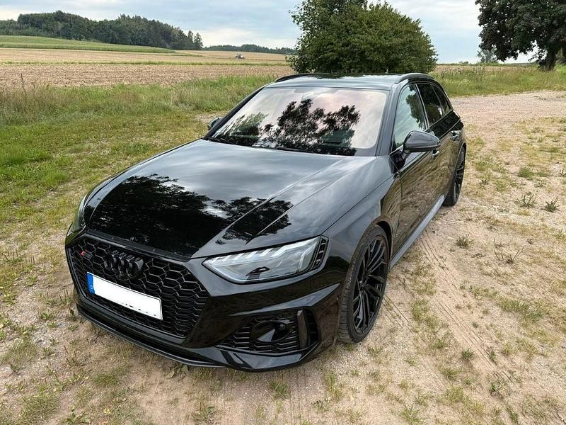 Schwarz Gebraucht 2021 Audi RS4 Sport Kombi | 65.000 € (Fairer Preis) - Bild 1/4