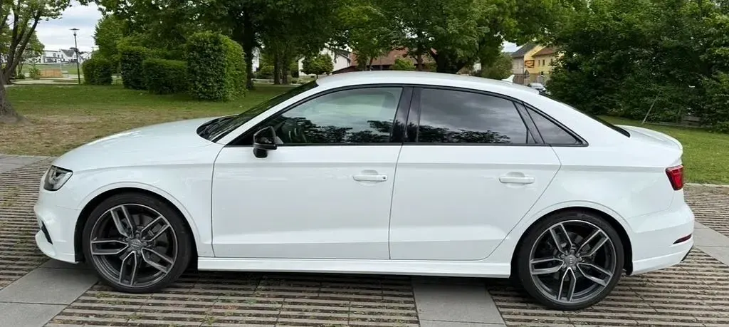 Gebraucht Audi S3 Sport 310 PS (228 kW) 2018 Weiß Limousine