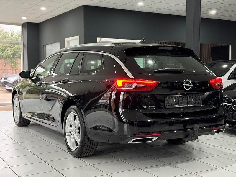 Gebraucht Opel Insignia Business 174 PS (127 kW) 2022 Schwarz Kombi