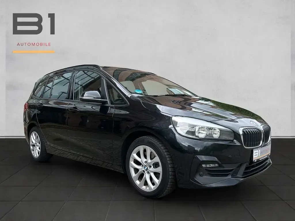 Gebraucht BMW 220 Gran Tourer Advantage 190 PS (139 kW) 2019 Schwarz Van / Kleinbus
