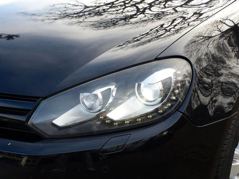 Gebraucht VW Golf VII Match 140 PS (102 kW) 2012 Schwarz Kombi