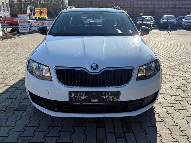 Gebraucht Skoda Octavia Active 86 PS (63 kW) 2013 Weiß Kombi