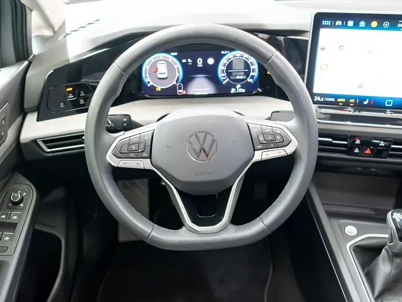 Gebraucht VW Golf VIII 116 PS (85 kW) 2025 Grau Kleinwagen