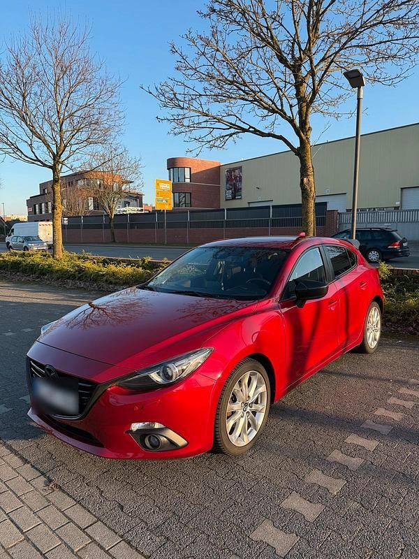 Gebraucht Mazda 3 150 PS (110 kW) 2015 Rot Kombi