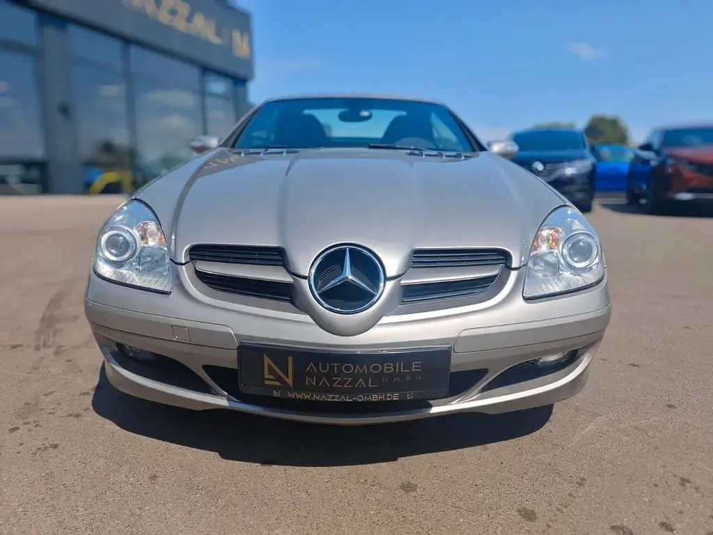 Gebraucht Mercedes SLK200 163 PS (119 kW) 2005 Silber Cabrio