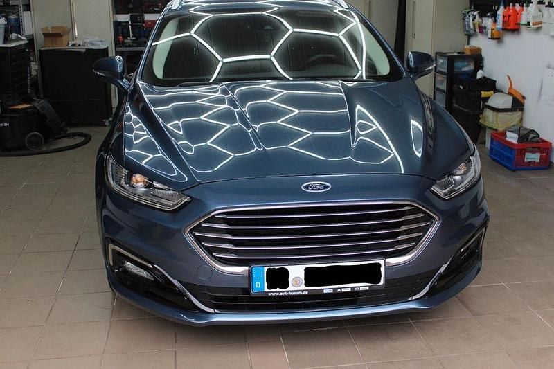 Blau Gebraucht 2019 Ford Mondeo Titanium Limousine | 21.999 € (Teuer) - Bild 1/4