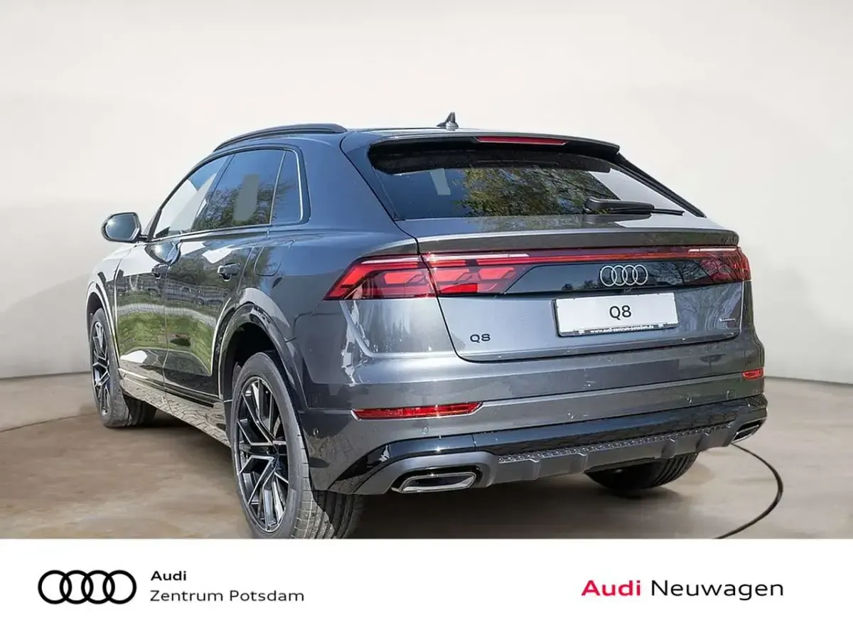 Neu Audi Q8 Business 489 PS (359 kW) 2026 Daytonagrau perleffekt SUV