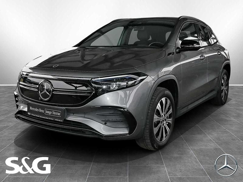 Gebraucht Mercedes EQA250 AMG 139 kW (190 PS) 2021 Metalliclack mountaingrau SUV