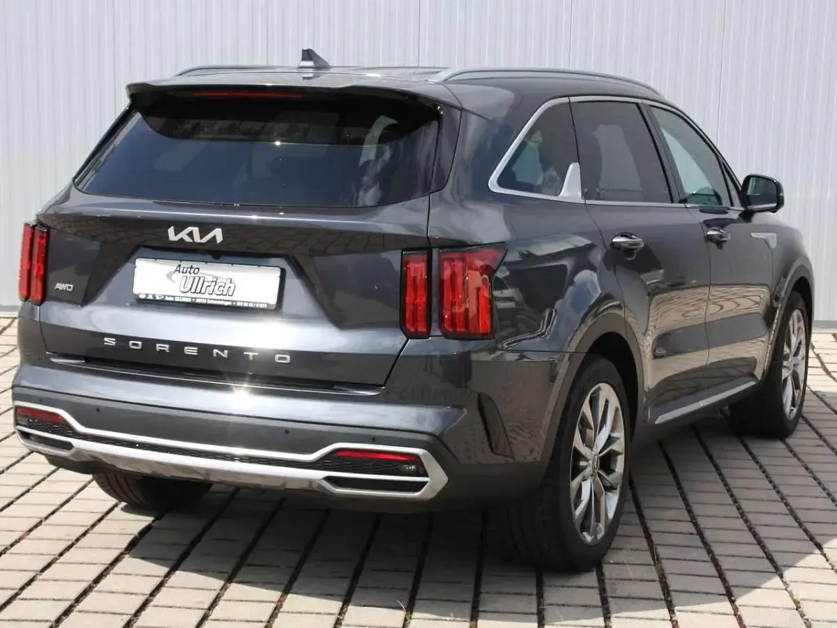 Gebraucht Kia Sorento Platinum 201 PS (147 kW) 2021 (abt) graphite met. SUV