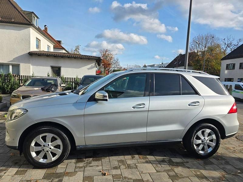 Gebraucht Mercedes ML350 258 PS (189 kW) 2015 Silber SUV