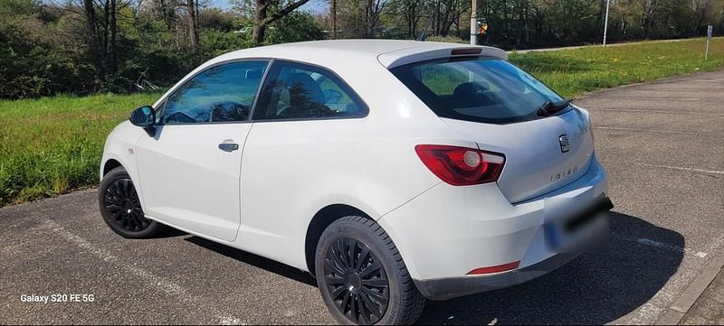 Gebraucht Seat Ibiza 60 PS (44 kW) 2011 Weiß Kleinwagen