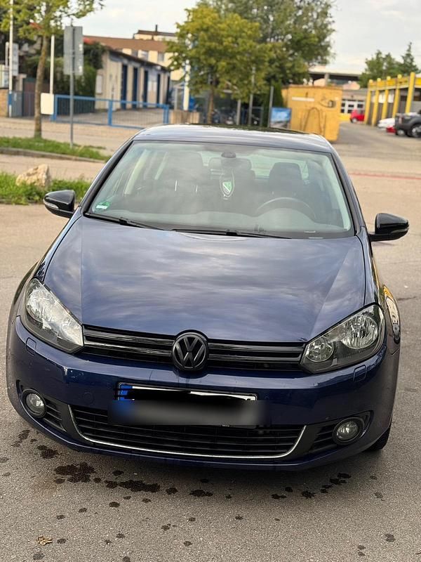 Blau Gebraucht 2012 VW Golf VI Style Limousine | 5.200 € (Guter Preis) - Bild 1/4