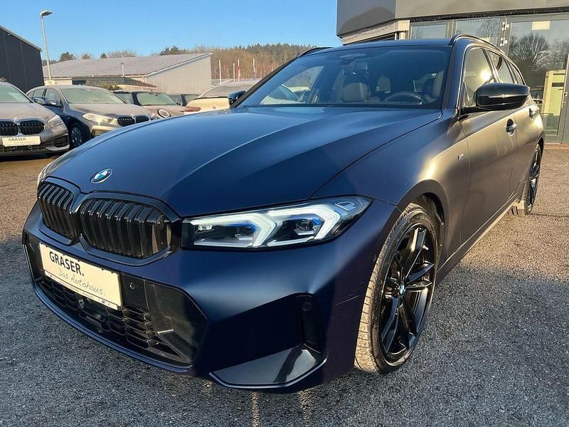 Blau Gebraucht 2024 BMW 320 M Sport Limousine | 42.900 € (Fairer Preis) - Bild 1/4