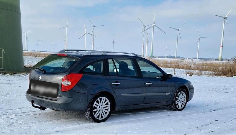 Grau Gebraucht 2007 Renault Laguna GrandTour Kombi | 1.950 € (Etwas zu teuer) - Bild 1/4