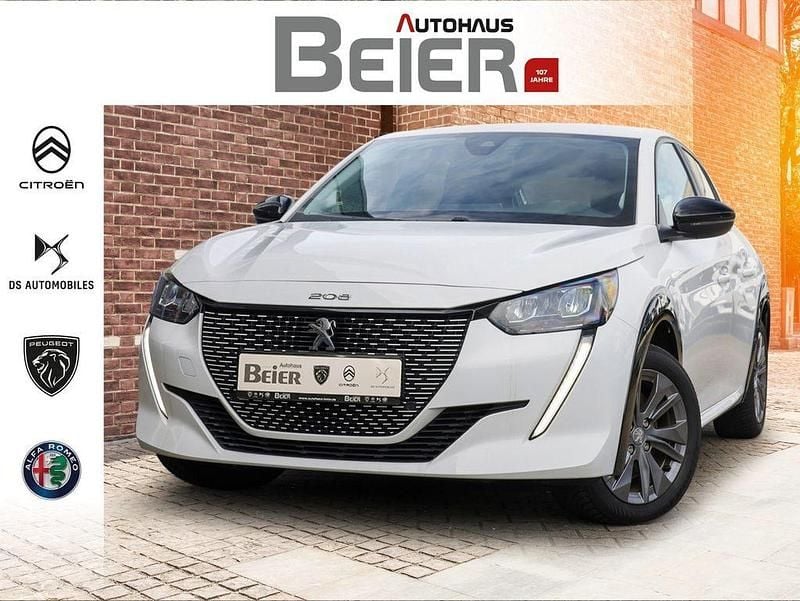Gebraucht Peugeot 208 Active 100 kW (136 PS) 2022 Weiß Kleinwagen