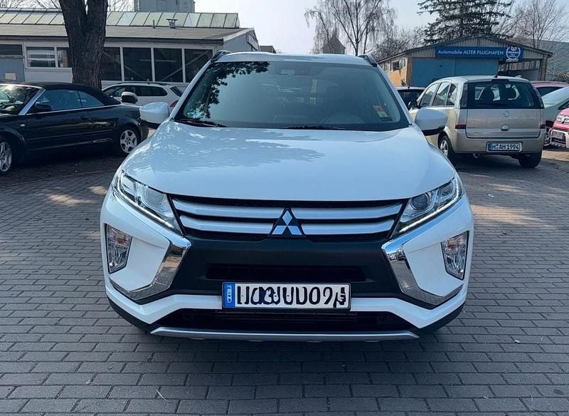 Gebraucht Mitsubishi Eclipse Cross 163 PS (119 kW) 2020 Weiß SUV