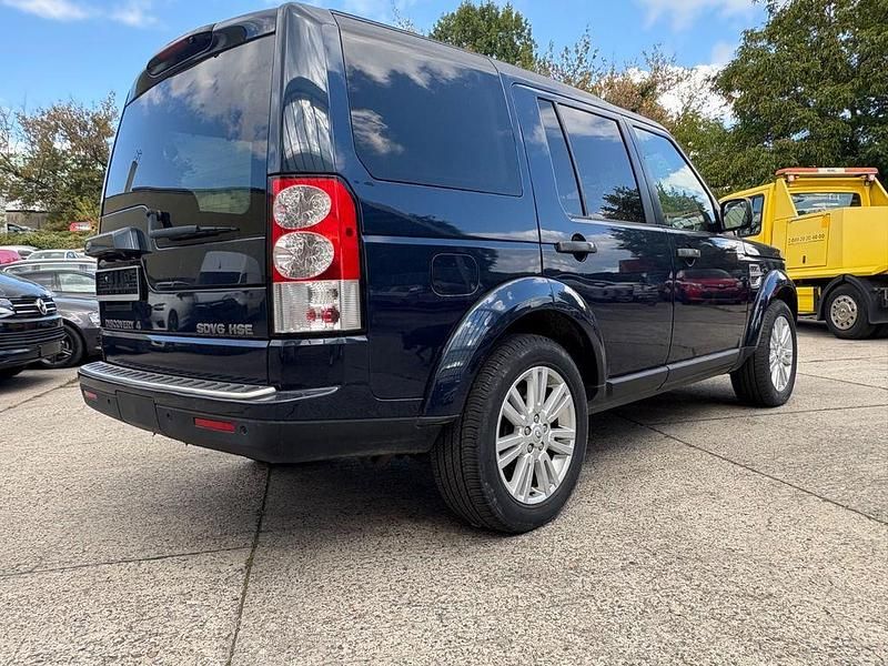 Gebraucht Land Rover Discovery 4 Landmark 256 PS (188 kW) 2011 Blau SUV
