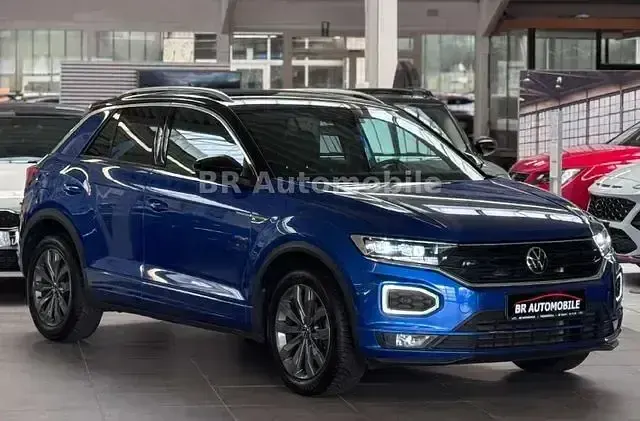Gebraucht VW T-Roc R-line 150 PS (110 kW) 2022 Ravennablau metallic SUV