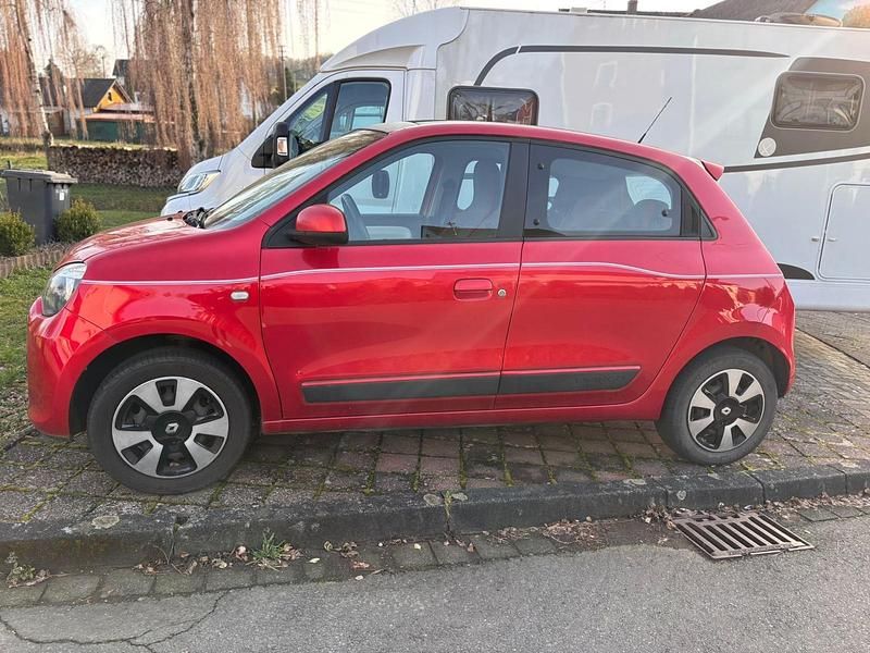 Gebraucht Renault Twingo 70 PS (51 kW) 2017 Rot Kleinwagen