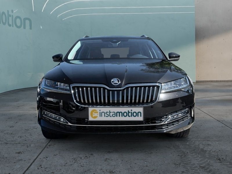 Gebraucht Skoda Superb Style 150 PS (110 kW) 2024 Schwarz Kombi