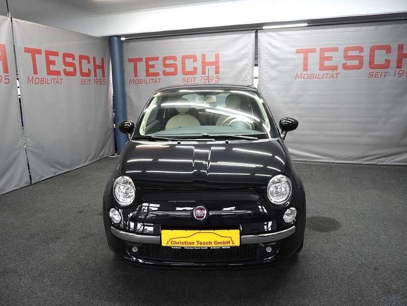 Gebraucht Fiat 500 Lounge 69 PS (50 kW) 2015 Schwarz Kleinwagen