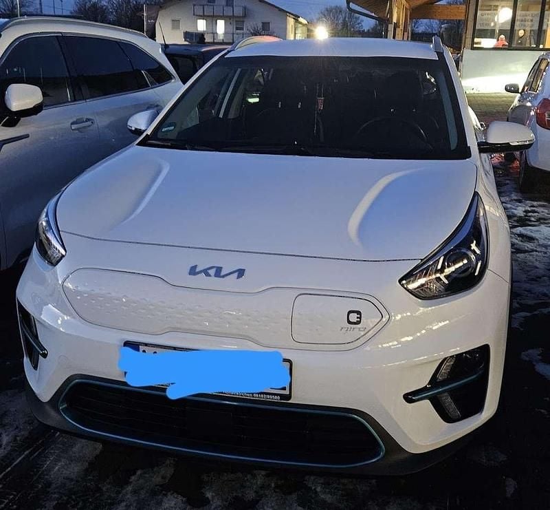 Gebraucht Kia e-Niro Vision 100 kW (136 PS) 2022 SUV