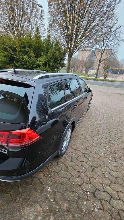 Gebraucht VW Golf Alltrack 184 PS (135 kW) 2015 Schwarz Kombi