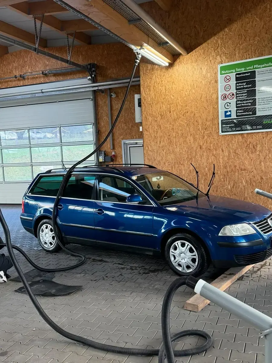 Second-hand VW Passat 131 CP (96 kW) 2004 Albastru Break