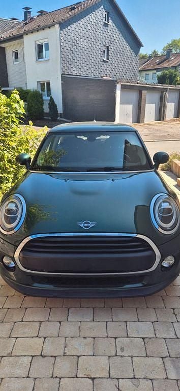 Grün Gebraucht 2018 Mini ONE Kleinwagen | 12.900 € (Guter Preis) - Bild 1/4