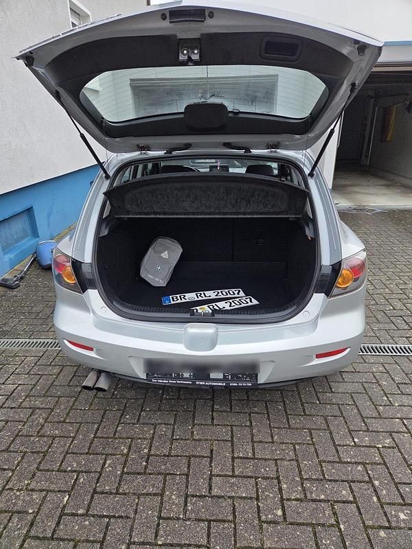 Gebraucht Mazda 3 105 PS (77 kW) 2006 Silber Limousine