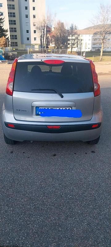 Gebraucht Nissan Note 88 PS (64 kW) 2007 Silber Kleinwagen